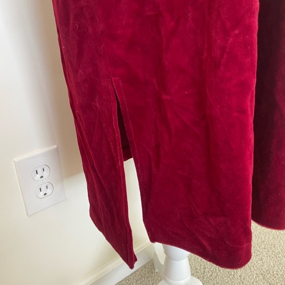 Vintage 70’s Velvet Dress - Picture 7 of 9